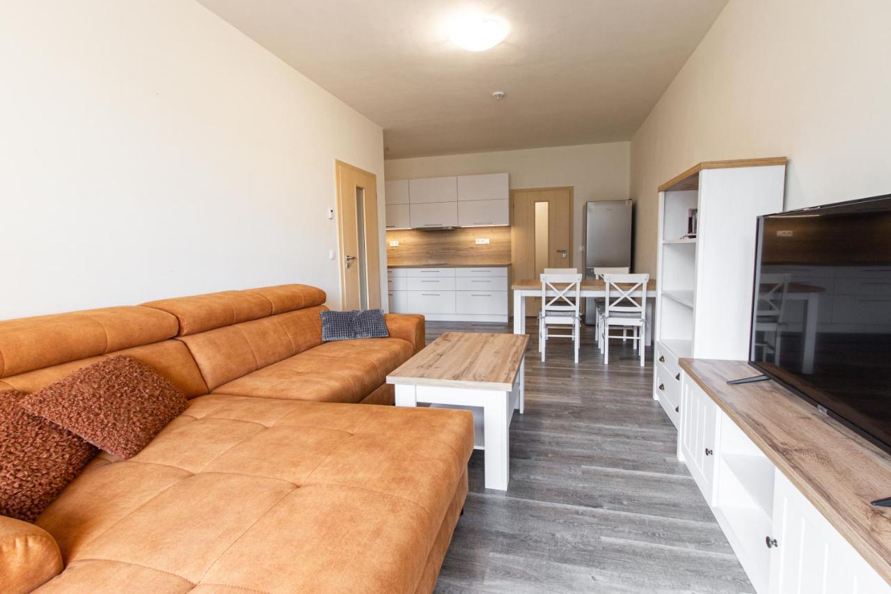 Apartmany Pod Zakletym - Hotel Ricky Bagian luar foto