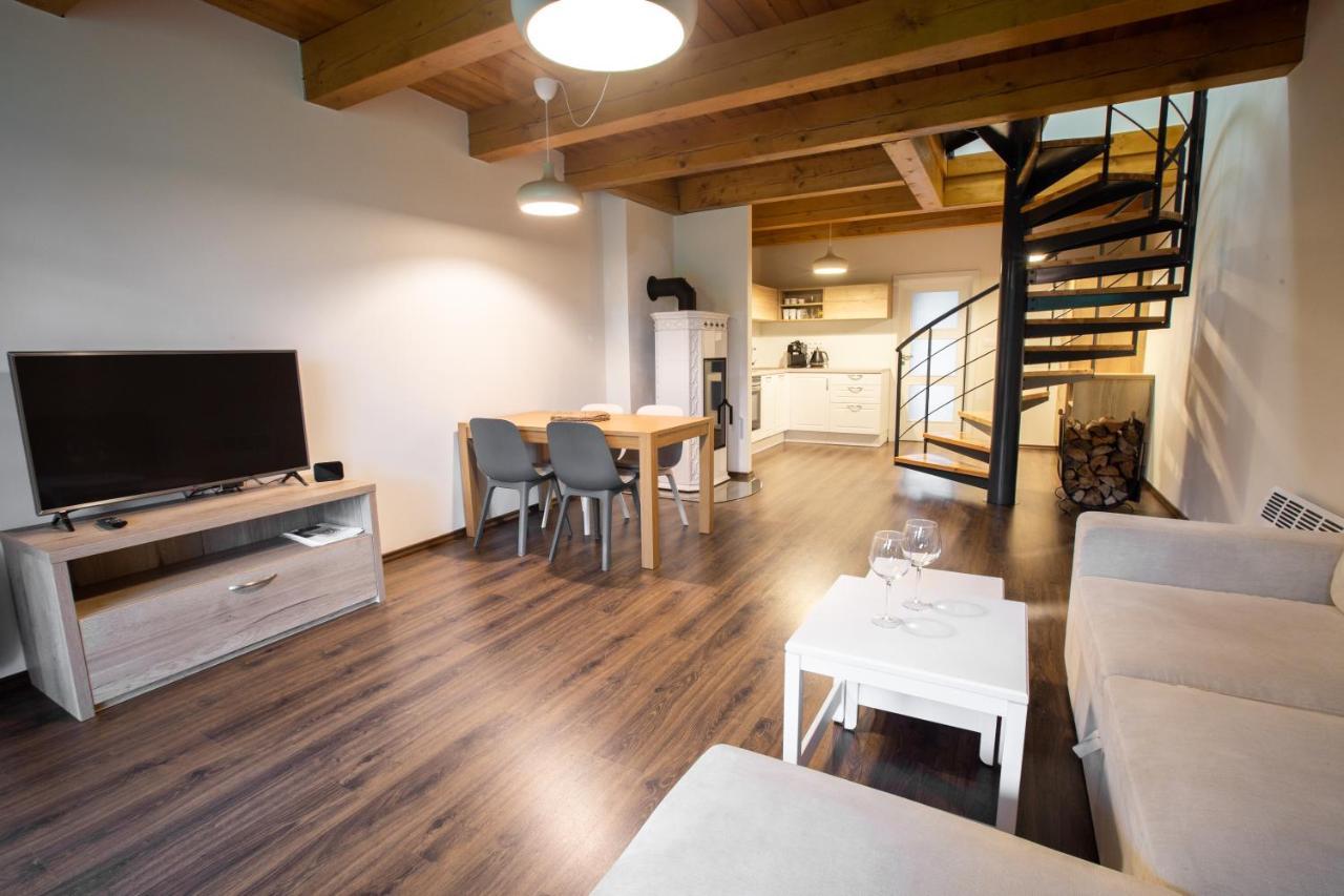 Apartmany Pod Zakletym - Hotel Ricky Bagian luar foto