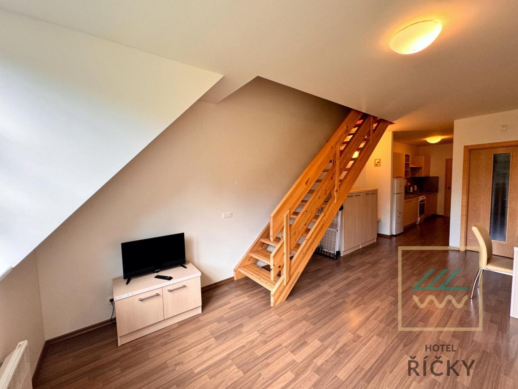 Apartmany Pod Zakletym - Hotel Ricky Bagian luar foto