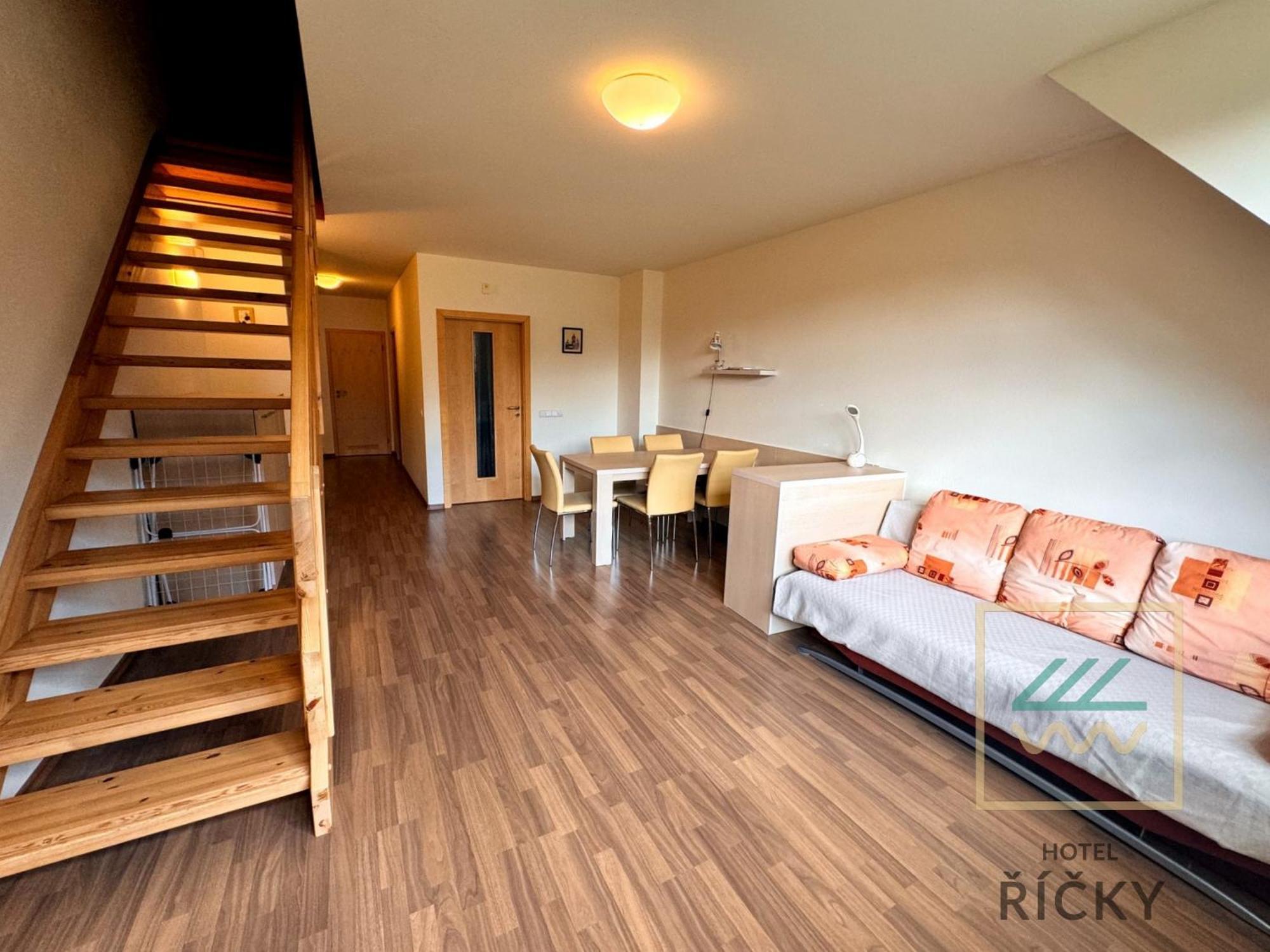 Apartmany Pod Zakletym - Hotel Ricky Bagian luar foto