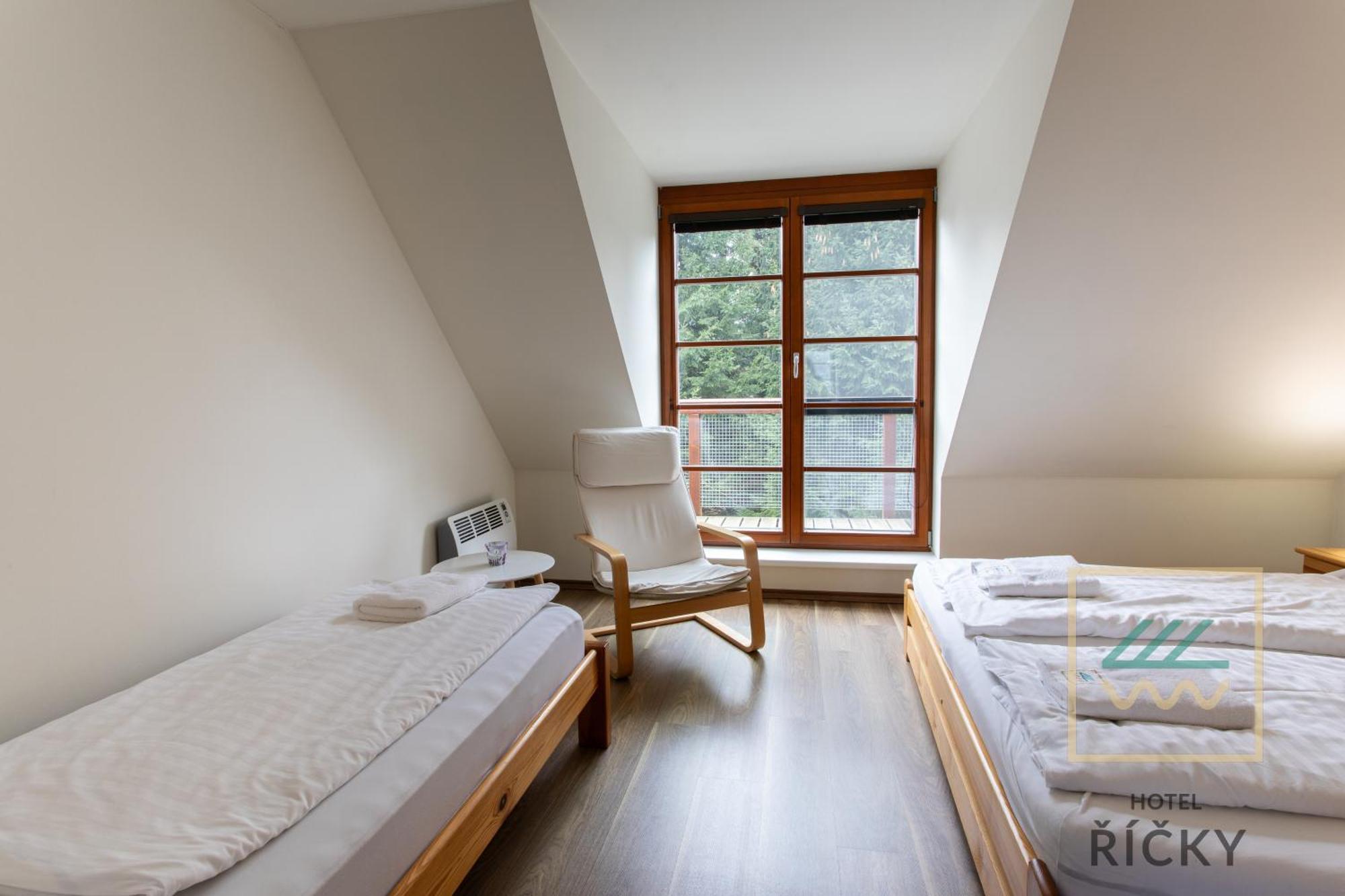 Apartmany Pod Zakletym - Hotel Ricky Bagian luar foto