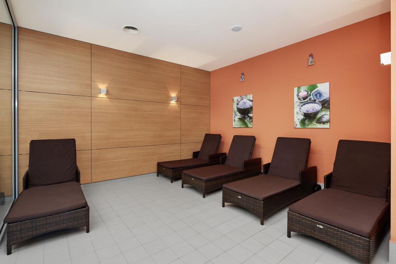Apartmany Pod Zakletym - Hotel Ricky Bagian luar foto